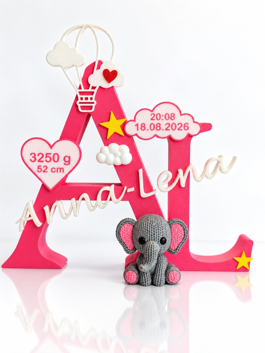 Beispiel mit Elefant: Personalisierter Namensaufsteller für Doppelname zur Geburt